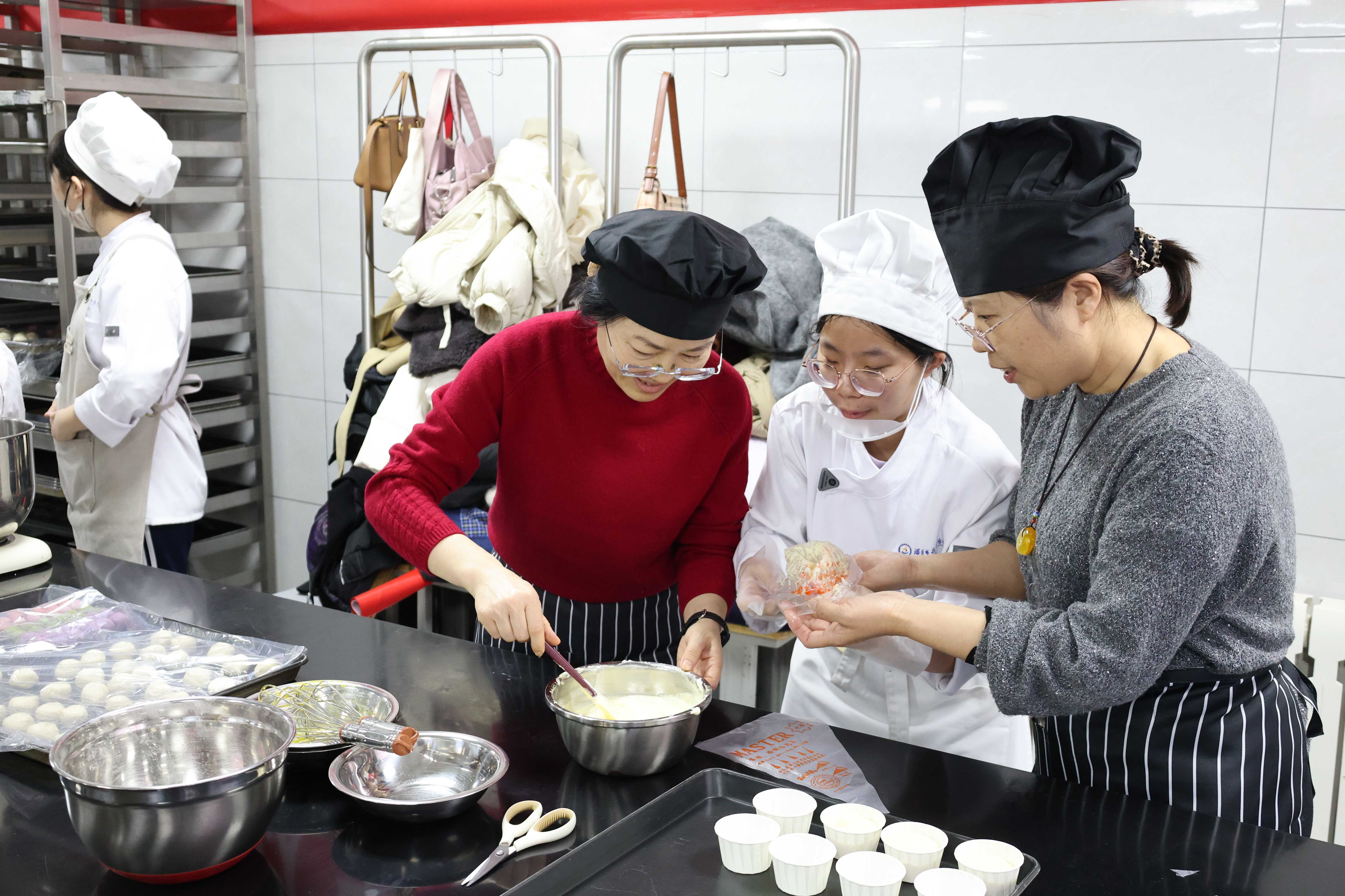 1776060923828463.jpg 1776060923828463.jpg