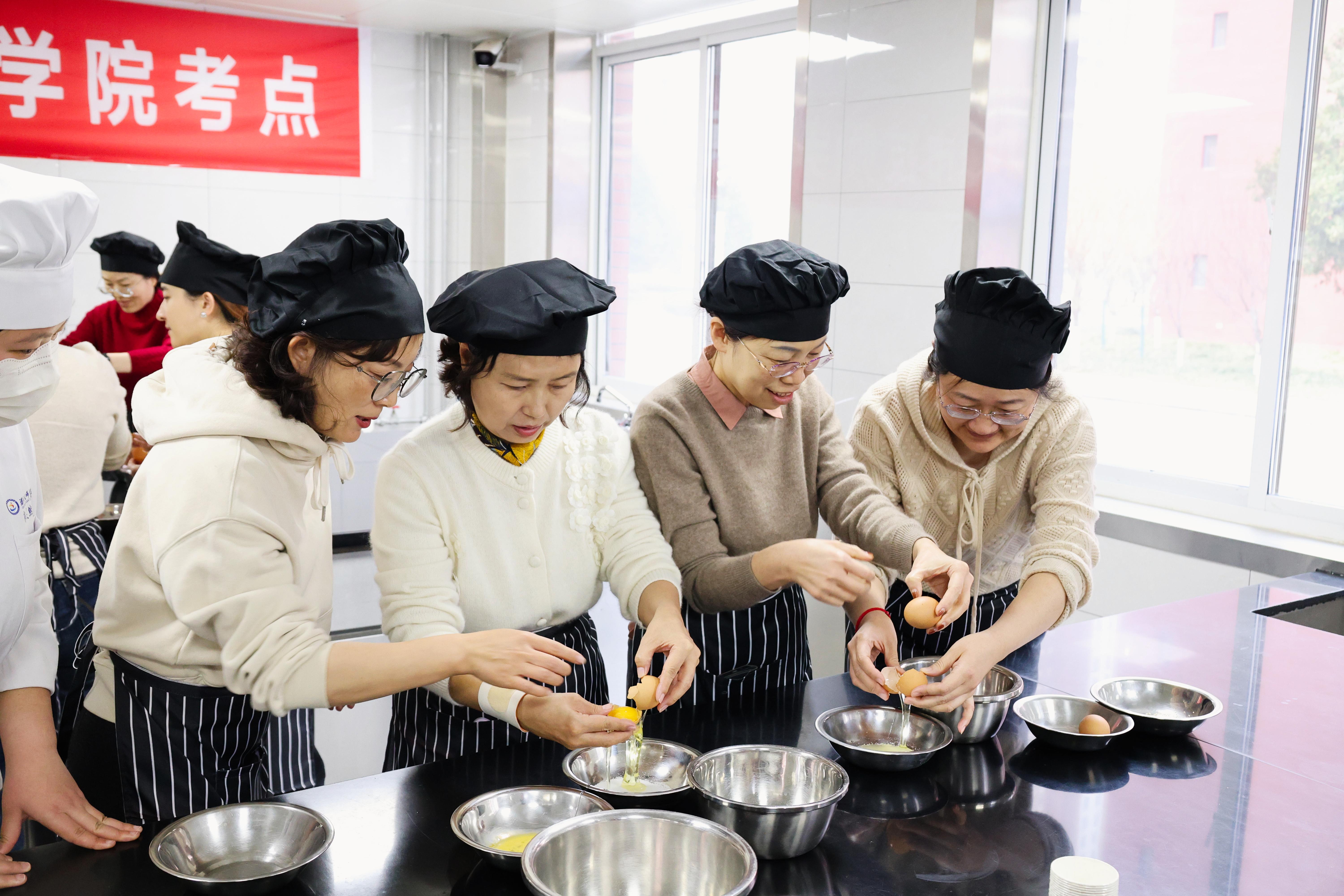 1776061045658432.jpg 1776061045658432.jpg